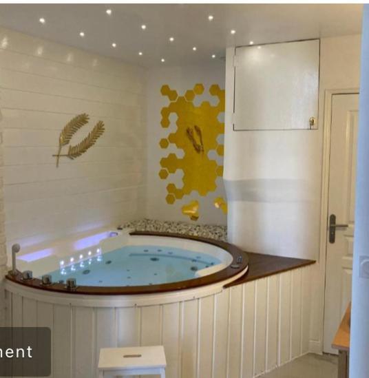 New Suite & Spa - Cannes Centre - Croisette (Adults Only) Exterior foto